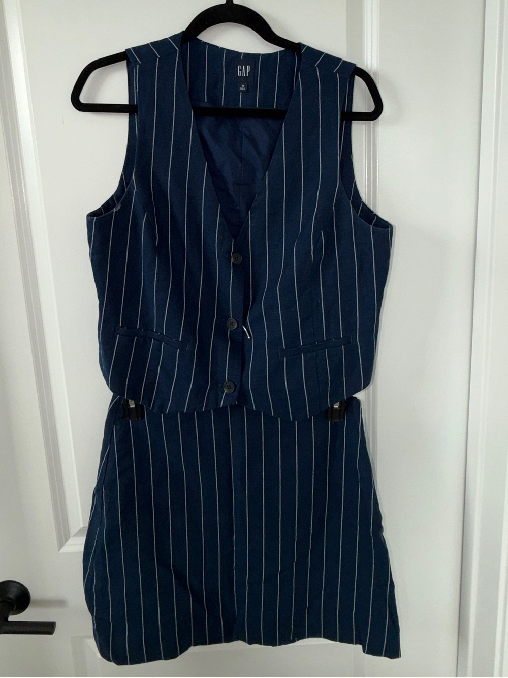 GAP Navy Pinstripe Linen Vest M & Mini Skirt 8 Tall 2 Piece Set